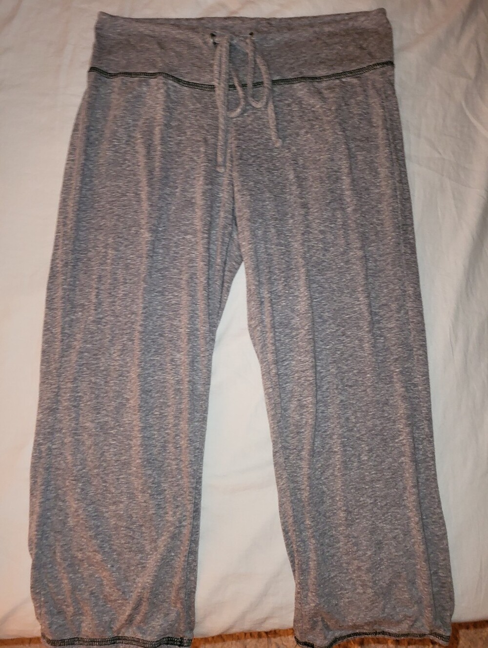 Mossimo Supply Co. Heather Gray Drawstring Loungewear Capris